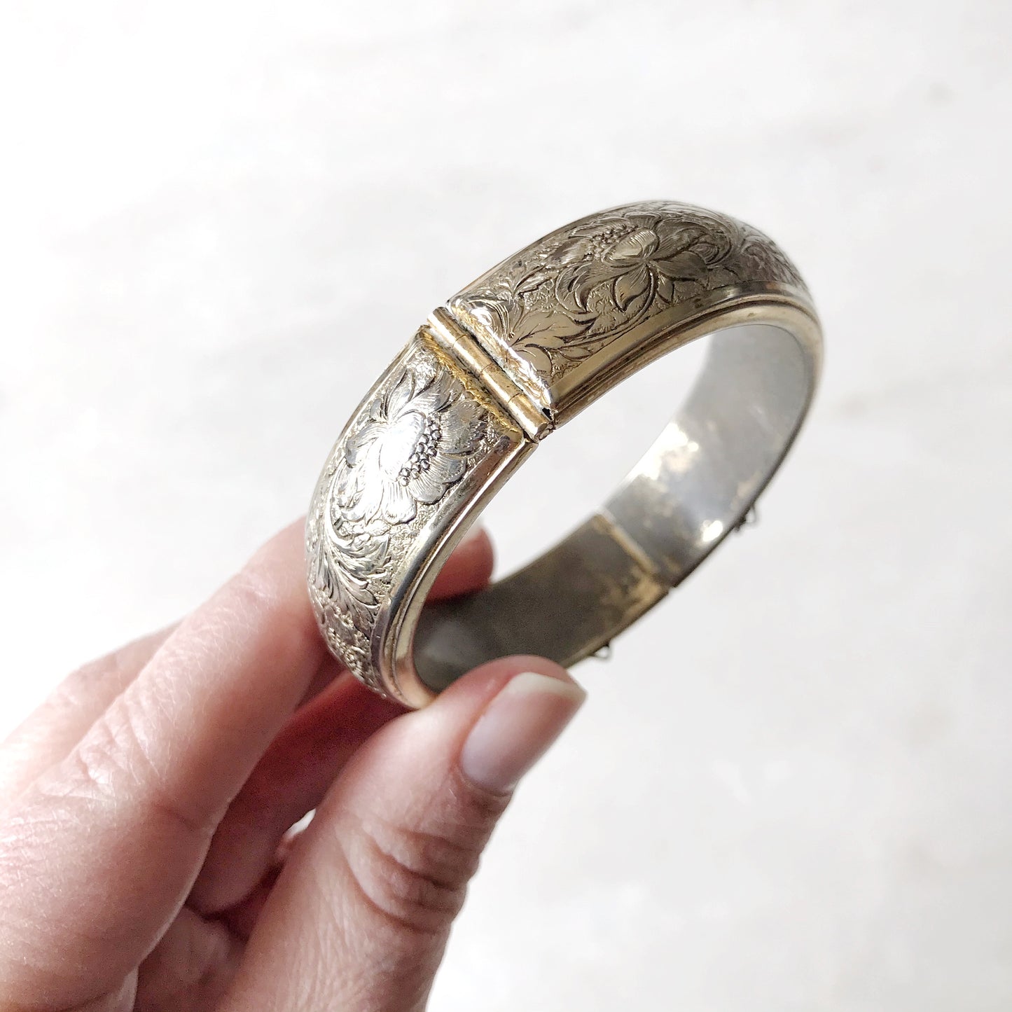 Vintage Silver Etched Floral Clip Bracelet