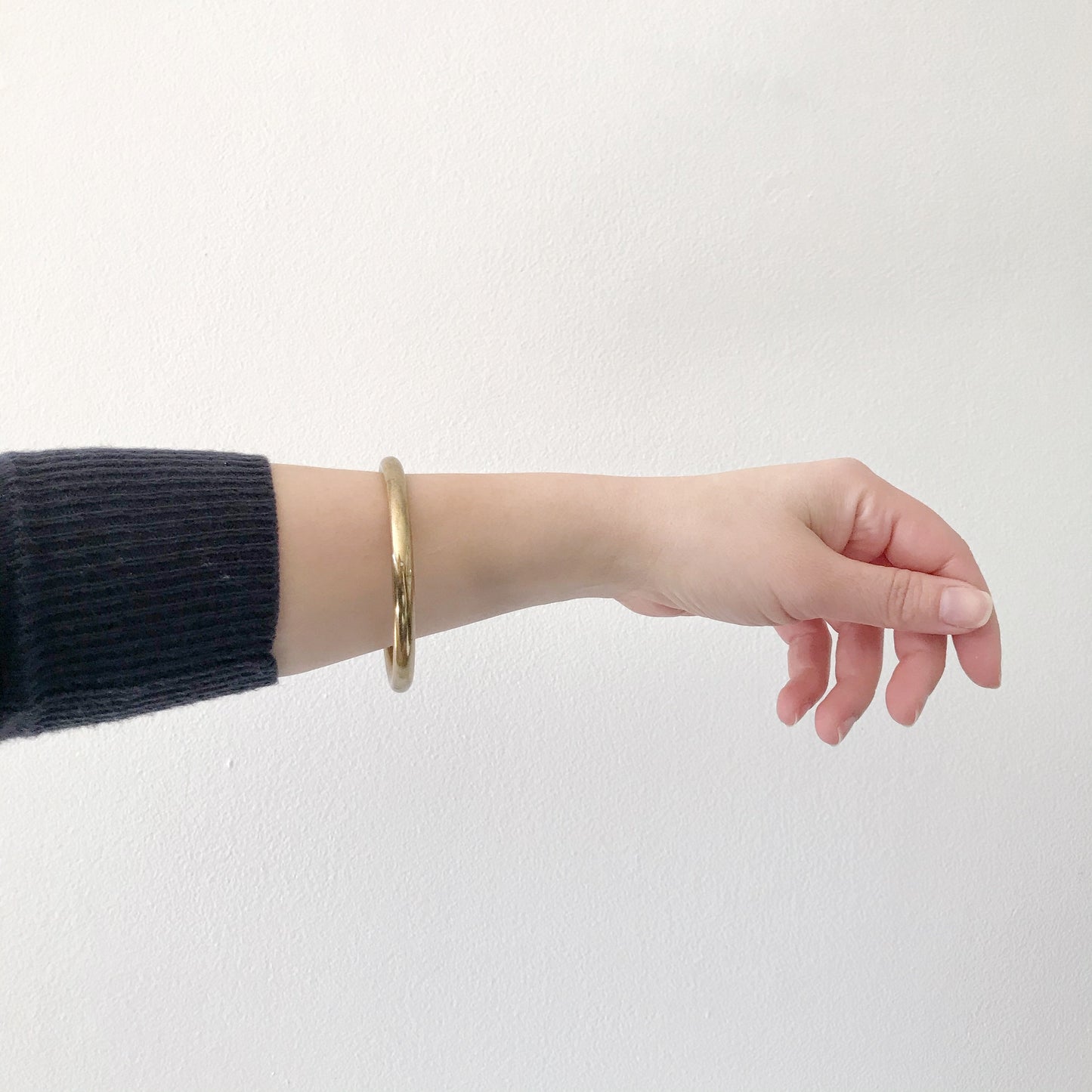 Vintage Minimal Brass Bangle