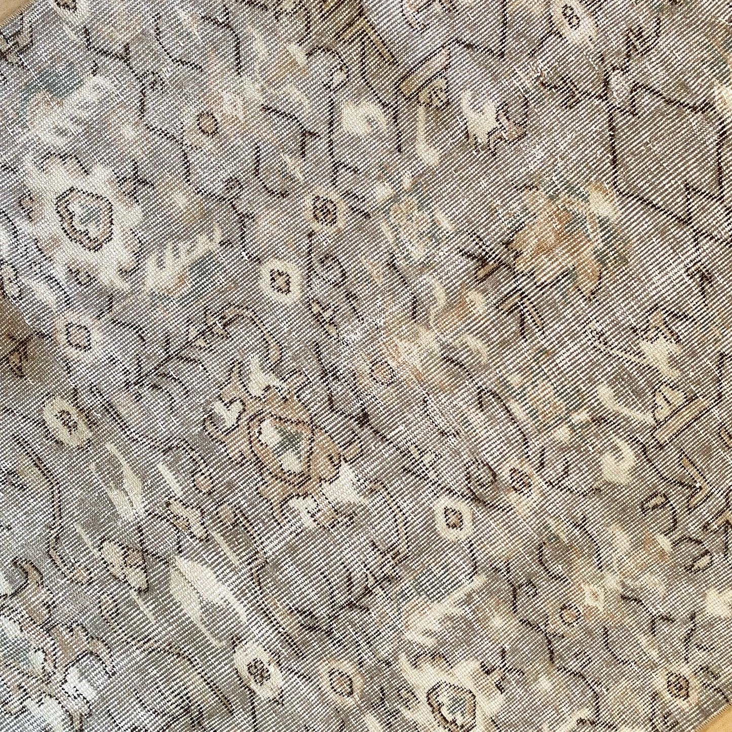 THEA Vintage Hand-knotted Wool Rug (3.8 x 6.5)