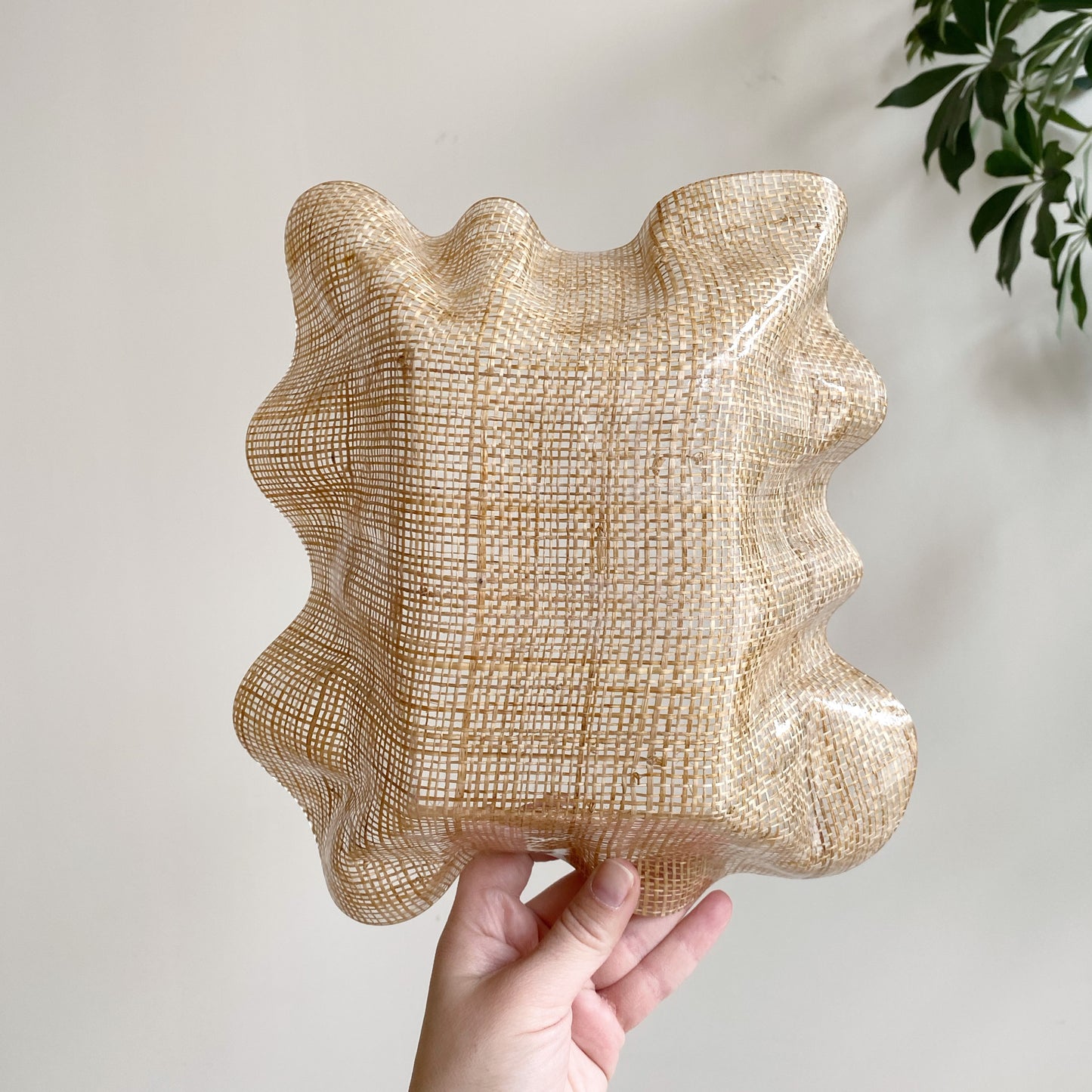 Vintage Ruffled Bowl
