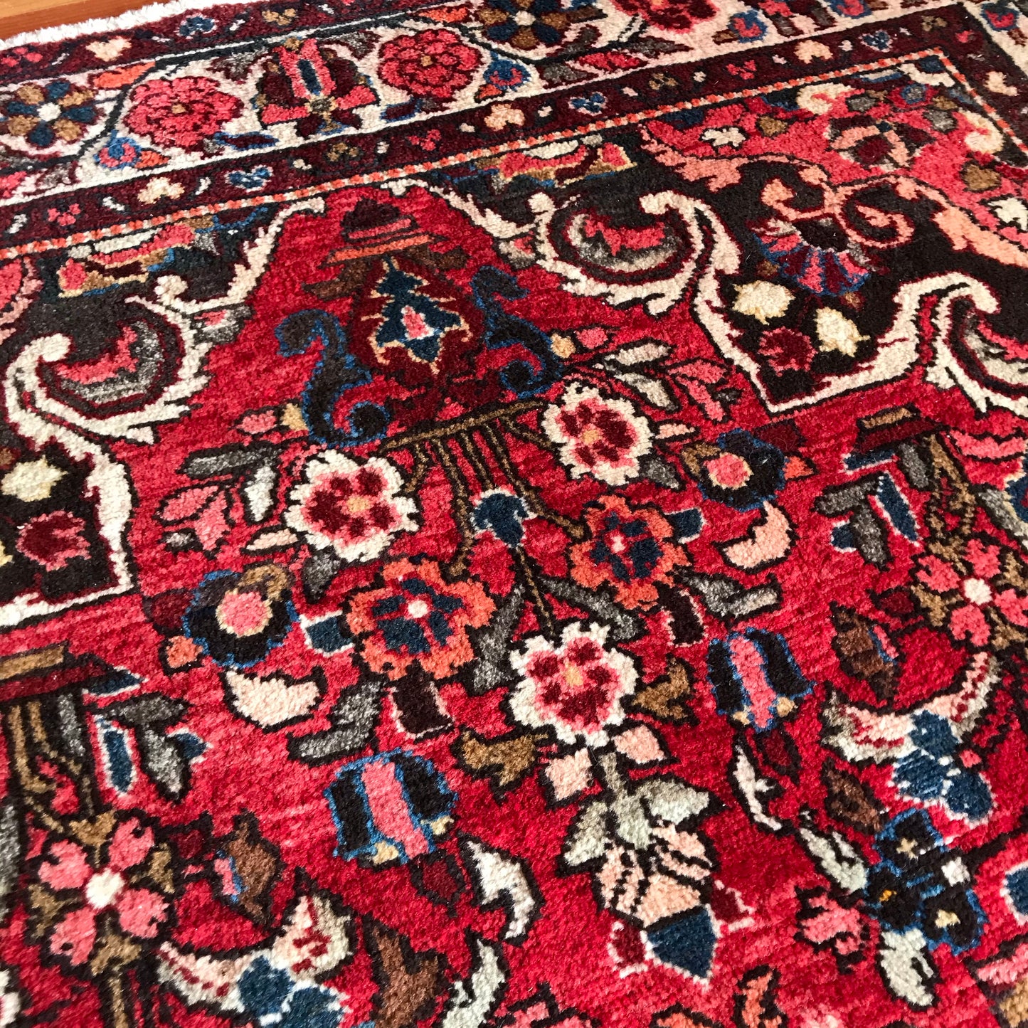 Elizabeth | Vintage Persian Rug | 4.10 x 8.5