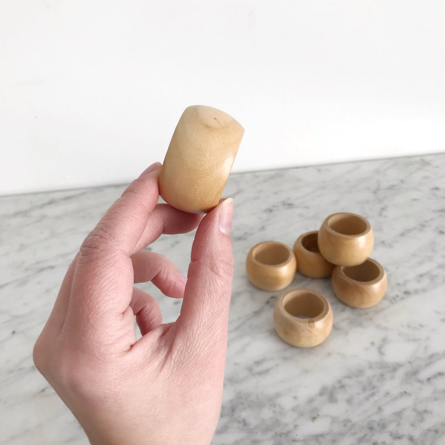Set of 6 Vintage Wooden Napkin Rings