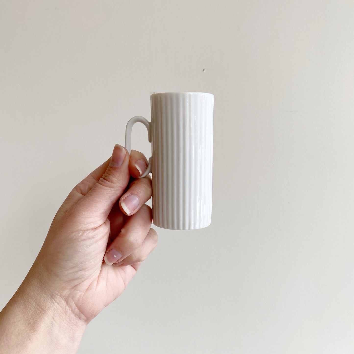 Set of 4 Ribbed Porcelain Espresso Cups