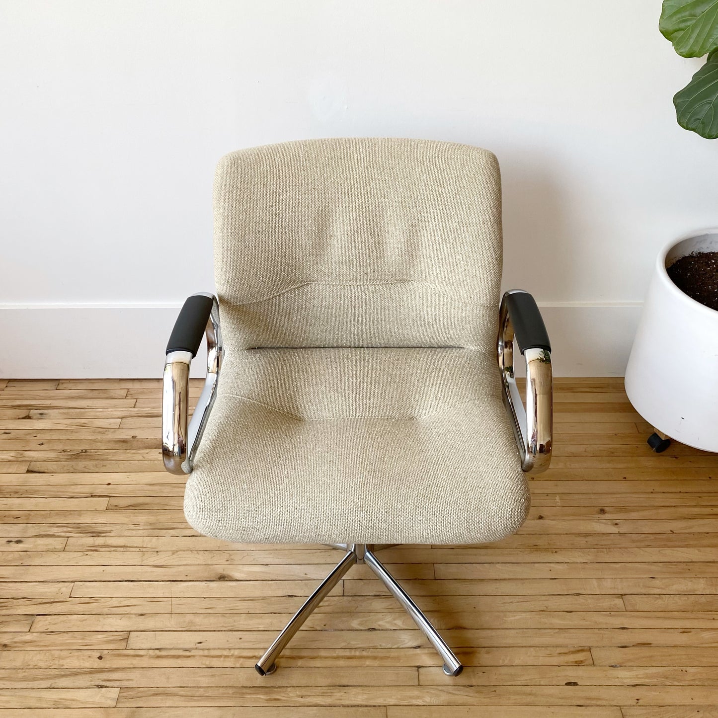 Vintage Swivel Desk Chair by Steelcase
