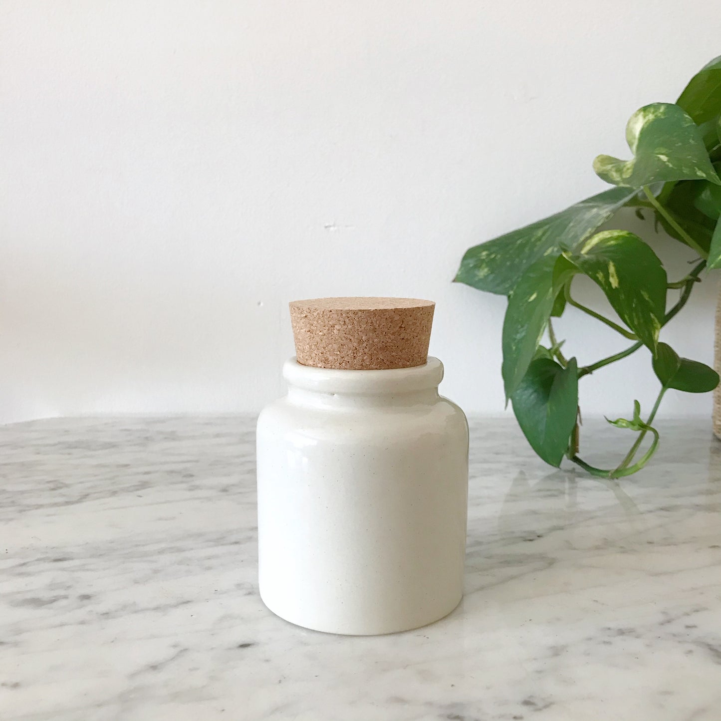 Small Crock w Cork Lid