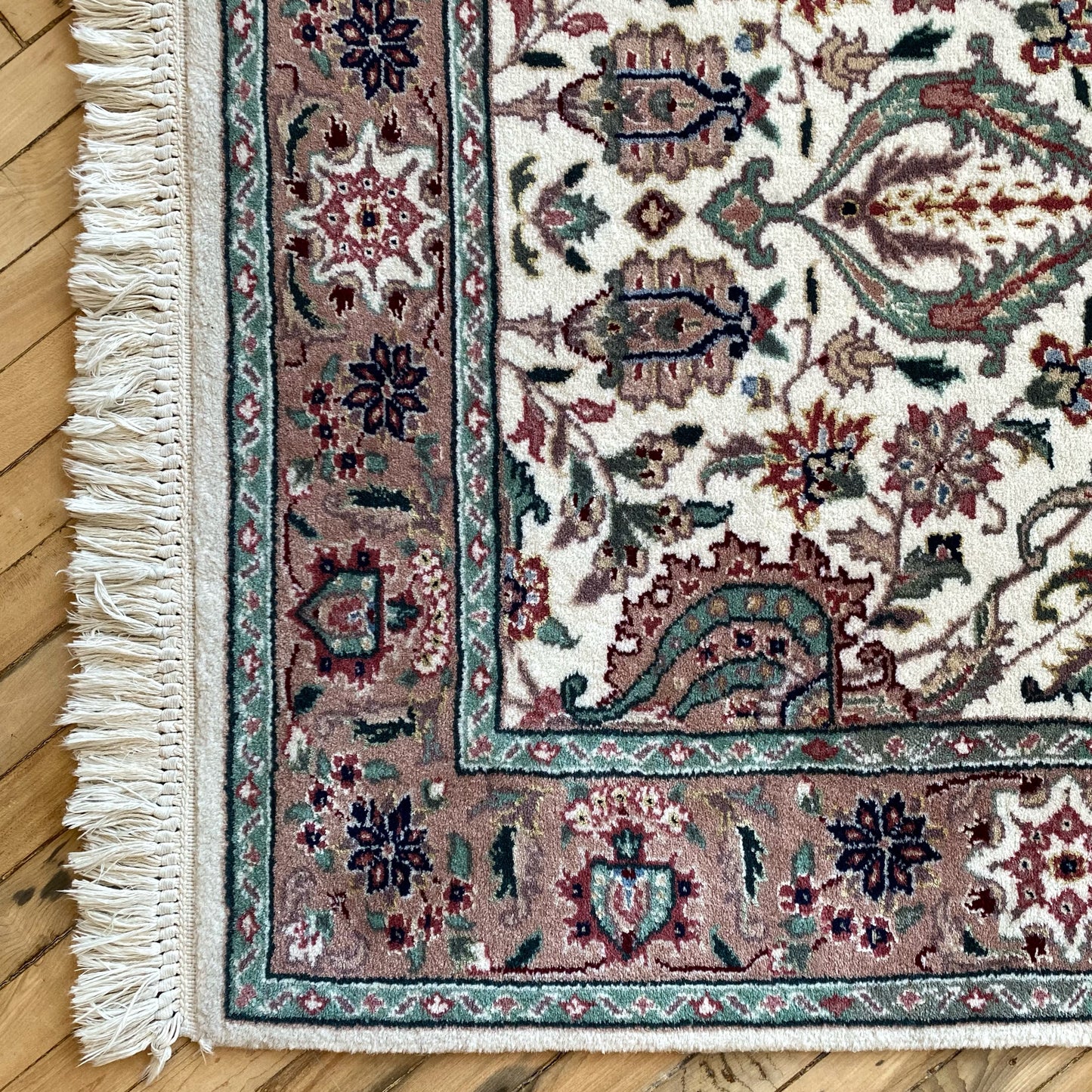 BAILEY Vintage Hand-knotted Rug (2'7" x 4'5")