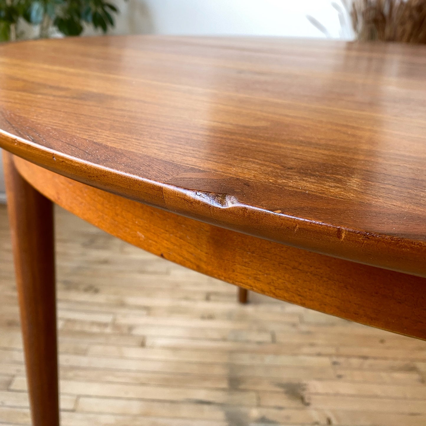 Vintage MCM 44” Round Walnut Dining Table