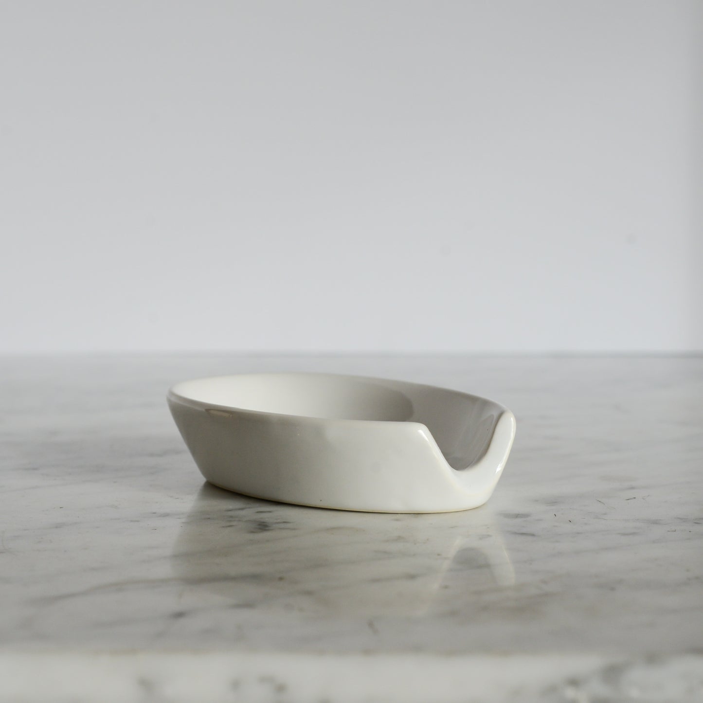 Simple White Ceramic Spoon Rest