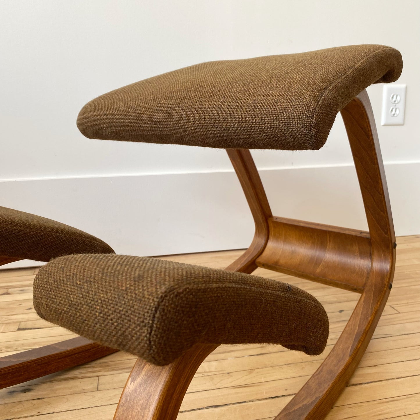 Vintage Scandinavian Ergonomic Kneeling Chair