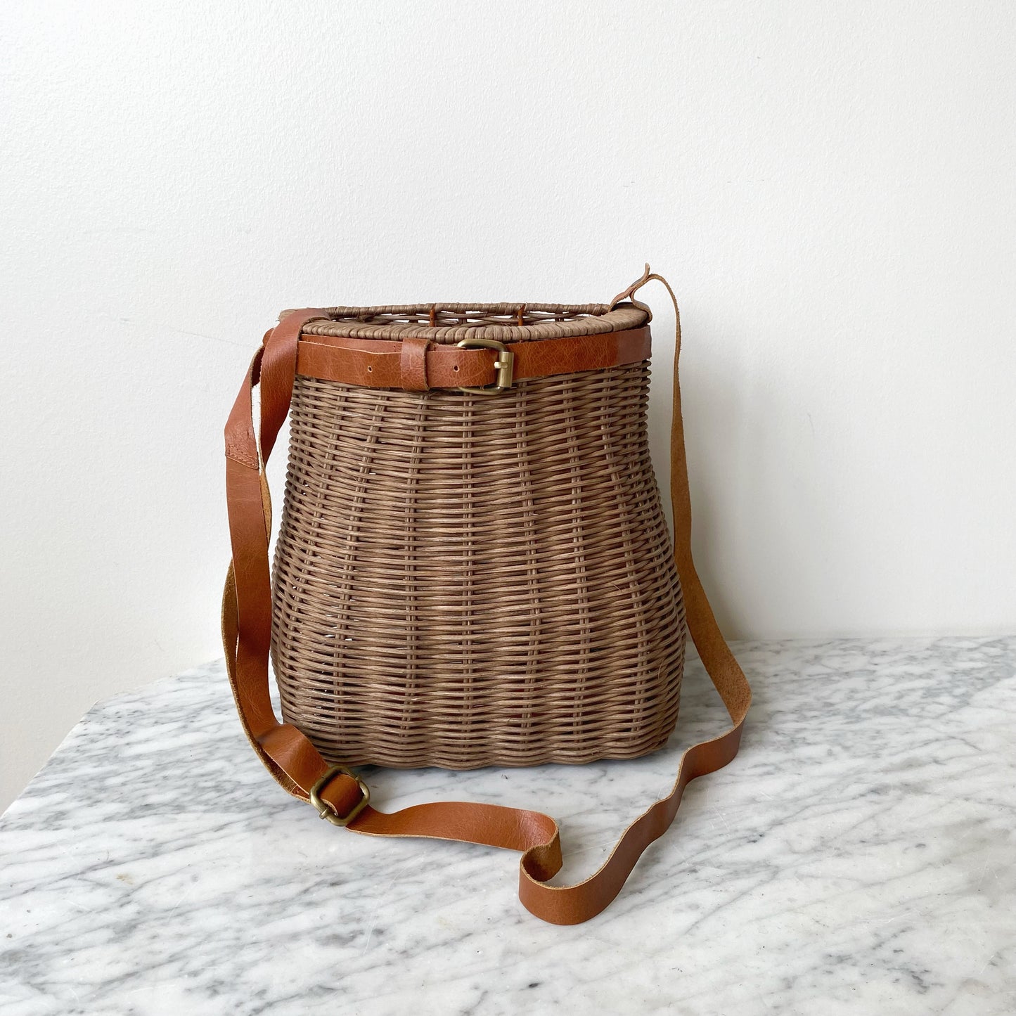 Wicker Foraging Basket / Hanging Basket