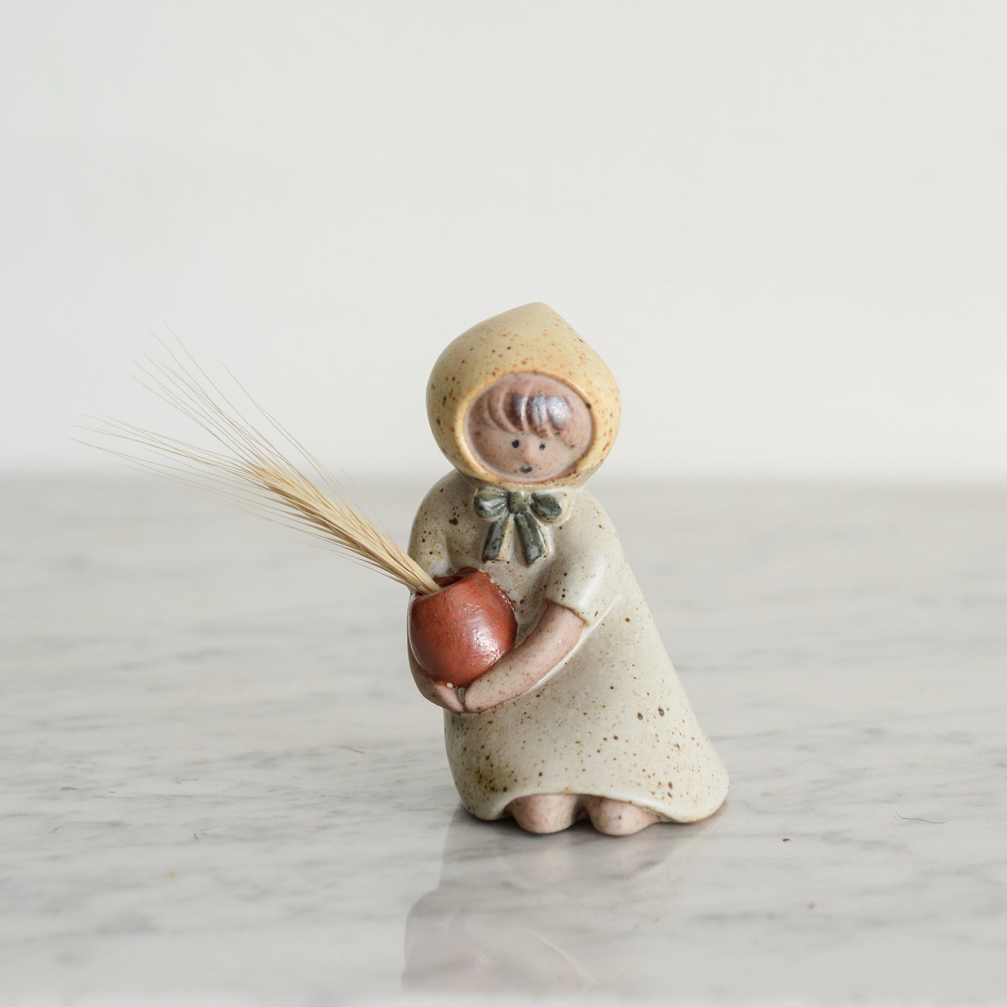 Vintage Girl Figure / Dried Flower Vase