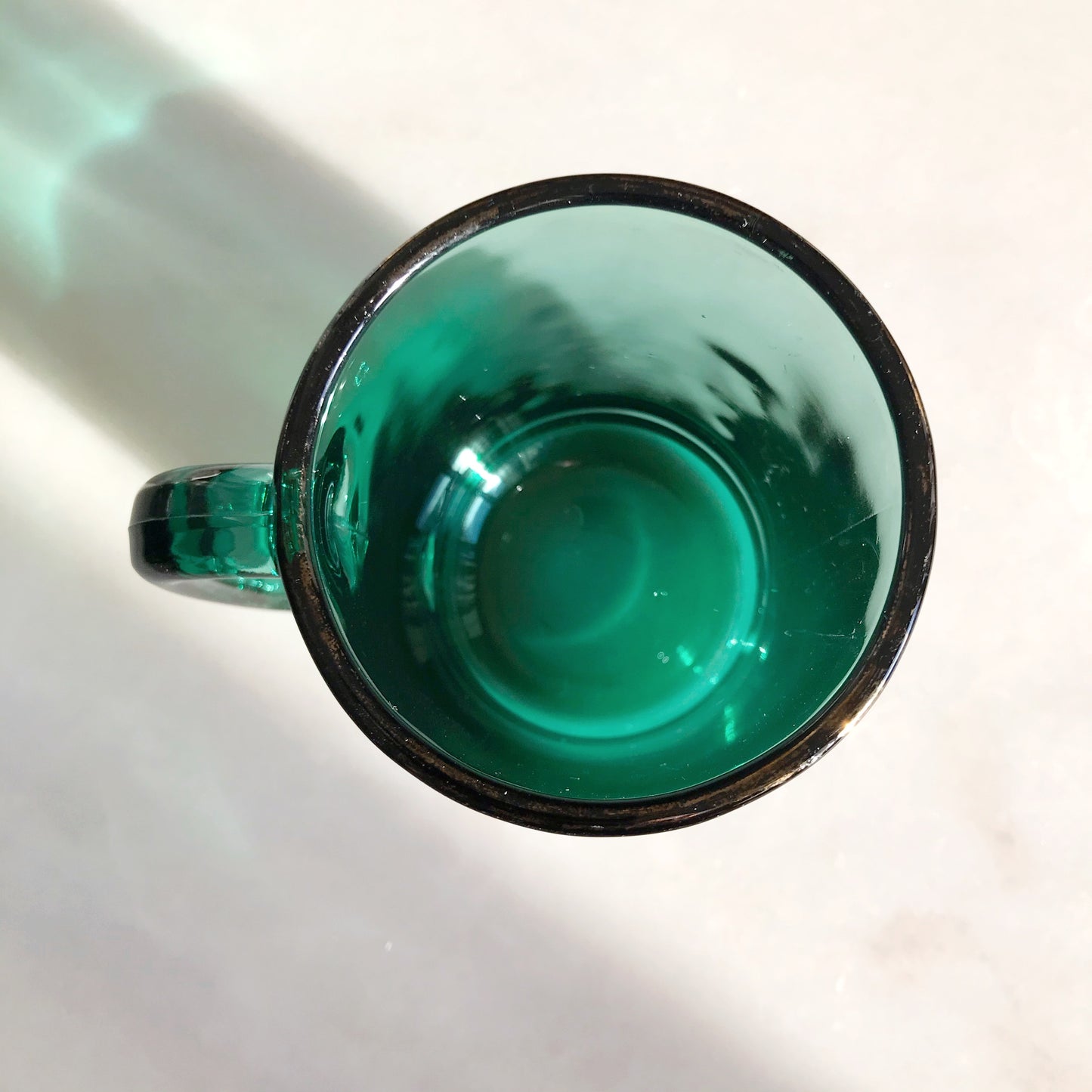 Set of 8 Vintage Emerald Green Glass Mugs