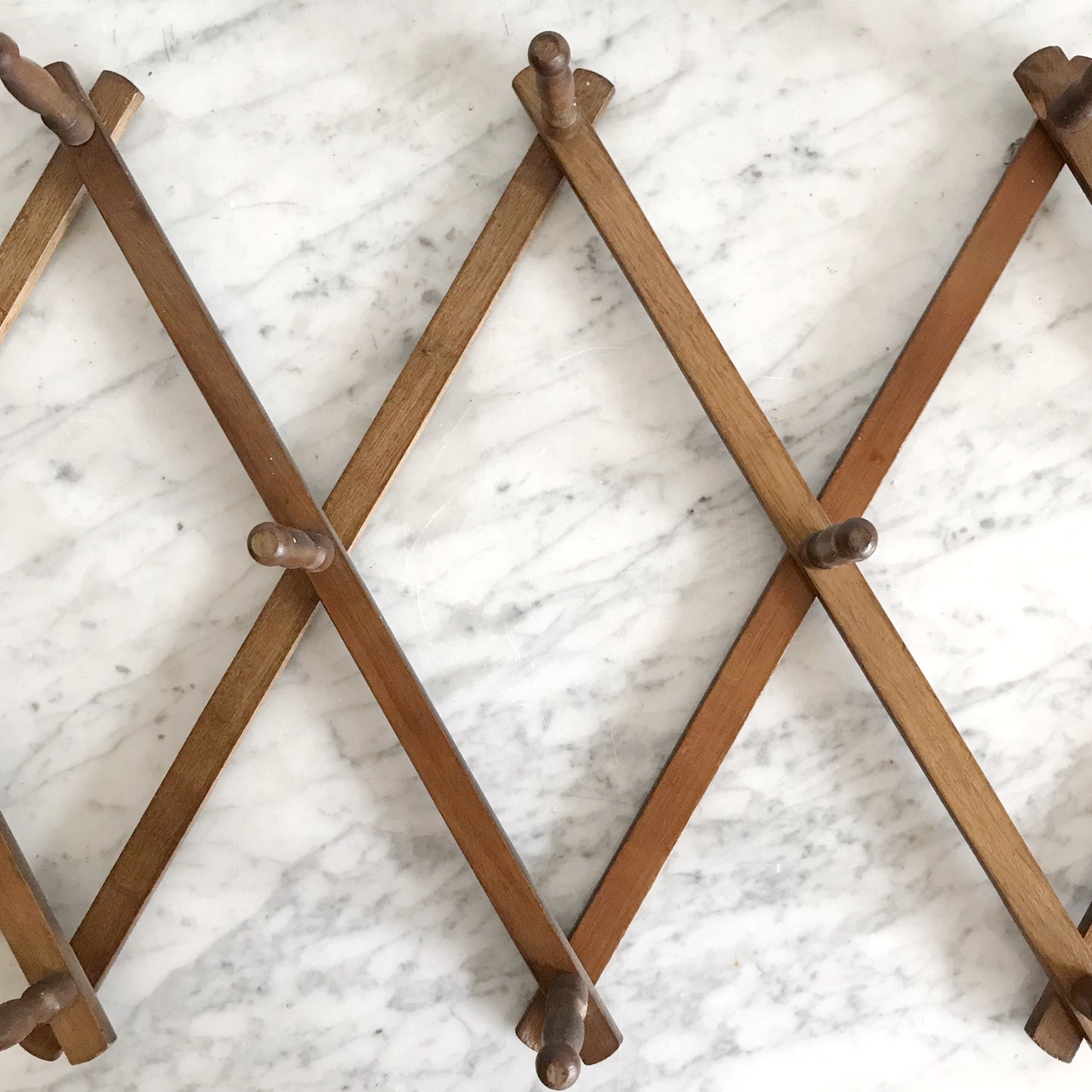 XL Vintage Wooden Accordion Peg Rack