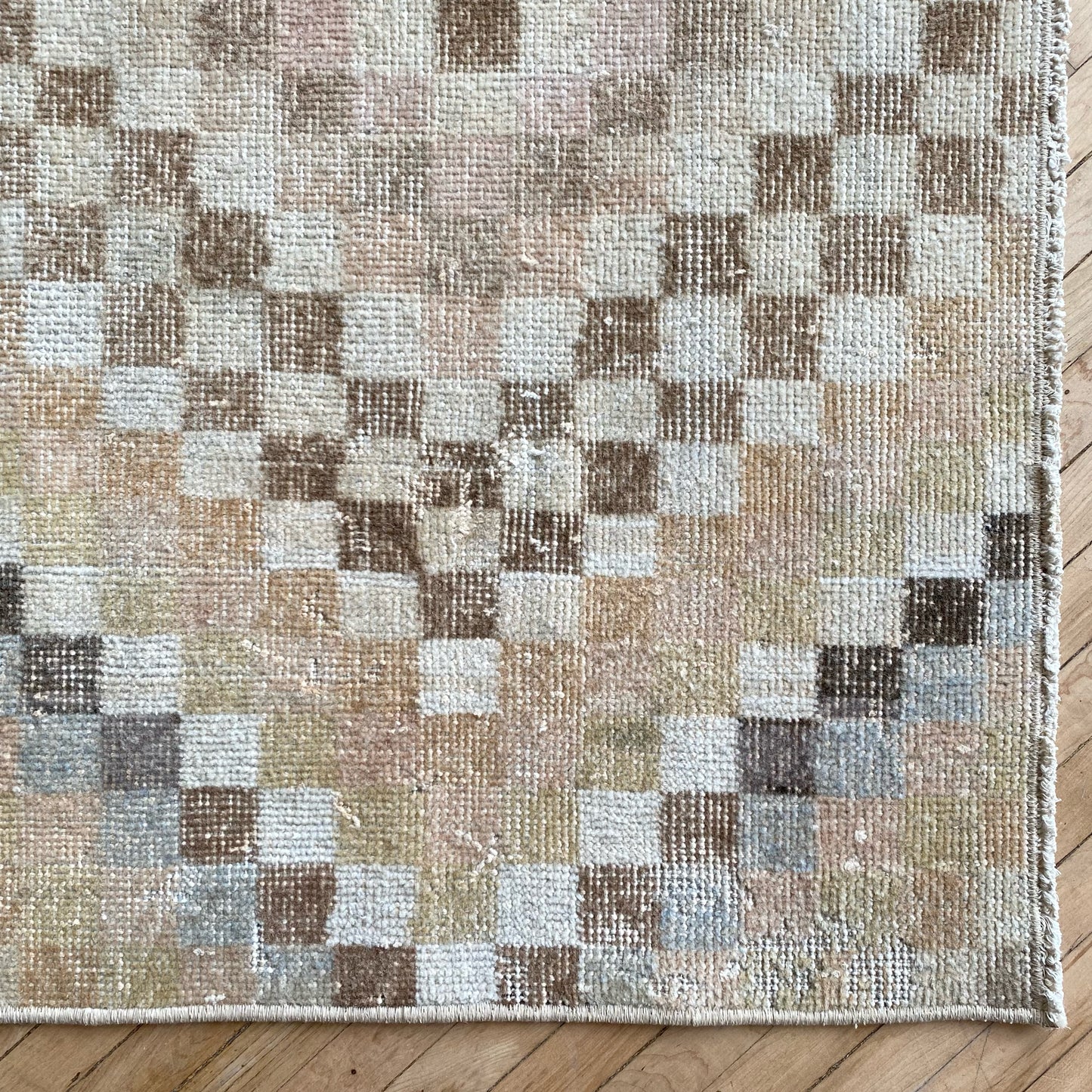 Vintage Checkered Rug (3.6 x 2.4)