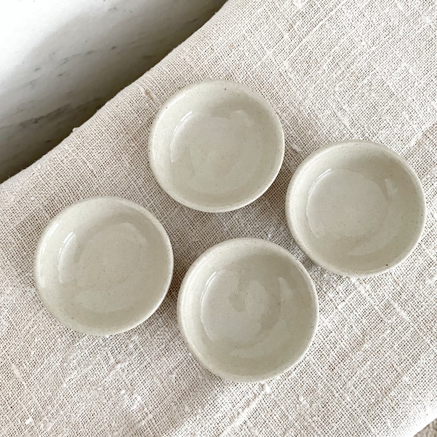 Set of 4 Tiny Vintage Ceramic Dishes
