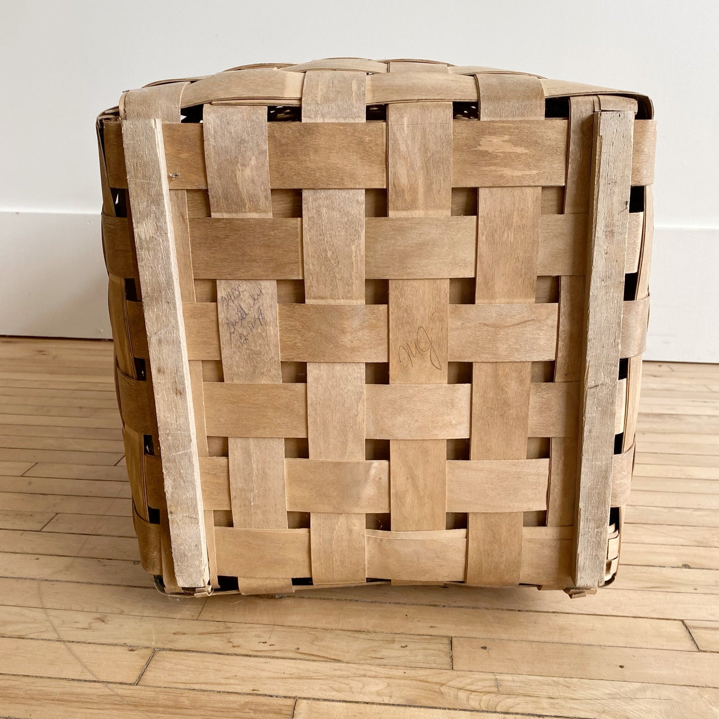 XXL Handcrafted Basket / Hamper with Lid